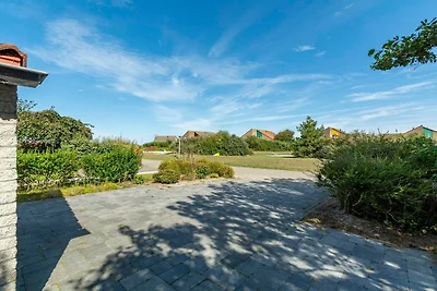 Squisita villa sulla spiaggia con piscina
