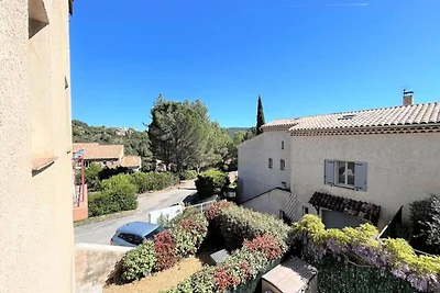 Appartement in de Provence met uitzicht op he...