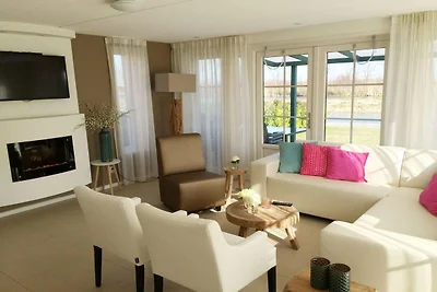 Alkmaar Cozy Dutch Villa