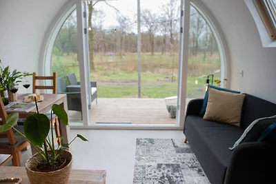 Leuke Tiny Home gelegen naast een eigen