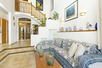 Villa mit privatem Pool in ruhiger Lage
