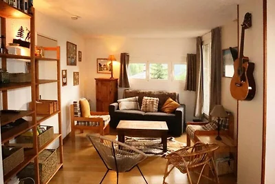 Komplett renovierte Wohnung für 8 Personen