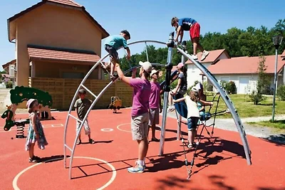Ferienhaus in Alvignac mit Spa und Pool