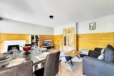 Appartement in Les Carroz met privétuin