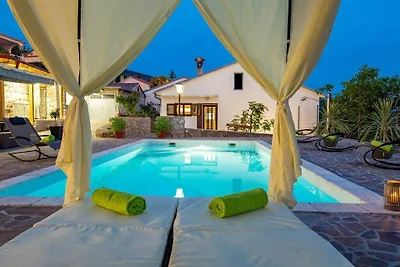 Villa Mate Komfortable Ferienresidenz