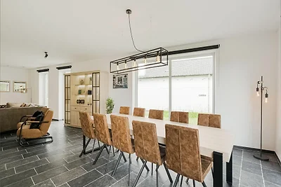 Modernes Ferienhaus in Ronse mit Garten