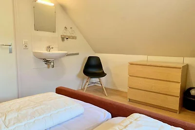 Ferienvilla in Wald- und Strandnähe mit Sauna