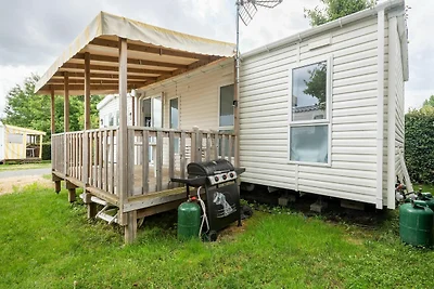 Casa mobile a Veuzain-sur-Loire con giardino
