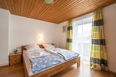 Wohnung in Tirol mit eigenem Garten