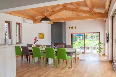 Villa in Svetvincenat mit Schwimmbecken