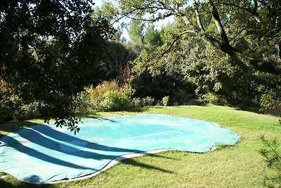 Moderna villa con piscina privata a Roquebrun