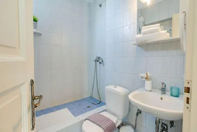 Haus in Ornos mit Meerblick