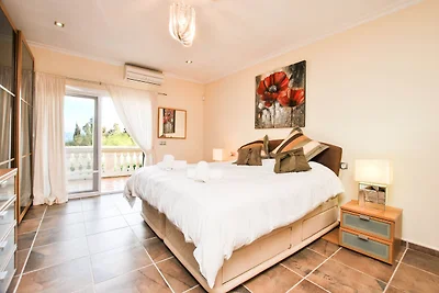 Villa in Alcudia mit Swimmingpool