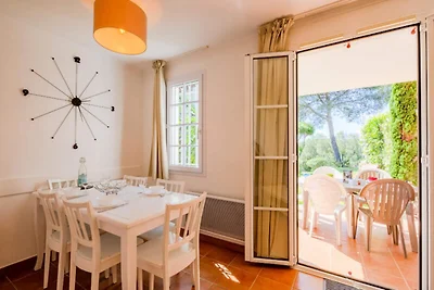 Wohnung in Dramont nahe Strand & Casino