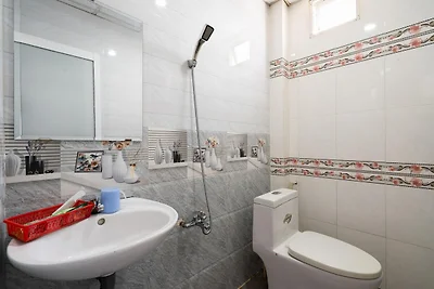 The Mau Tim | Una fuga di lusso nel Distretto...