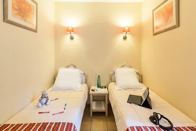 Apartment in Urrugne mit Meerblick