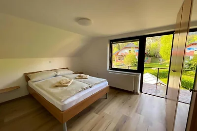 Two Bedroom Apartment with Balcony and Mounta...