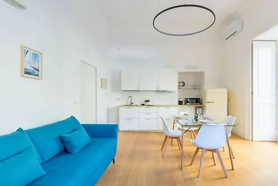 Piazza Amedeo Stijlvol appartement