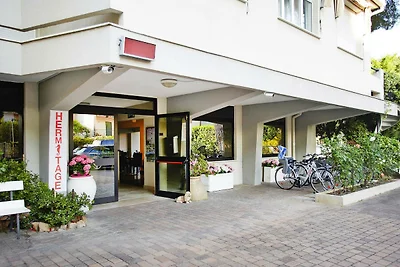 Appartement in Pietra Ligure met tuin