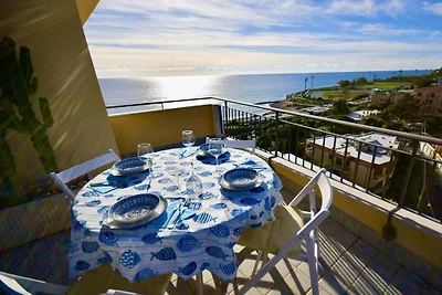 Blue Sky Apartment