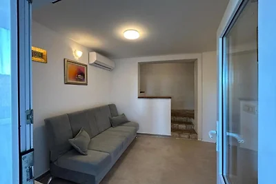 Family House Aldo - Family House with Four Be...