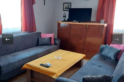 Apartmani Lucija - Three Bedroom Apartment