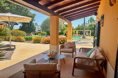 Villa in Cala Muarad mit Schwimmbecken