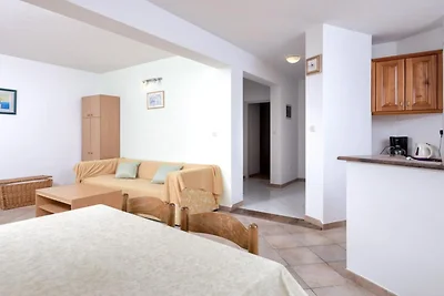 Dolac Green Side Apartments - Two Bedroom Apa...