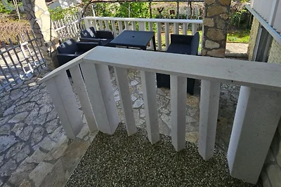 Apartments Robi & Kristina - Studio Apartment...