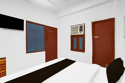 Hotel O Shilpgram Hotel RK Palace