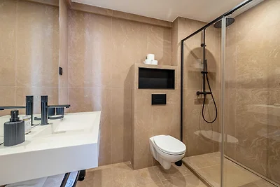 Schöne Wohnung – Klimaanlage – 2 Schlafzimmer...