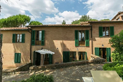 Ferienhaus 5 km von Siena in den Hügeln