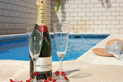 Anabel Haus mit privatem Pool