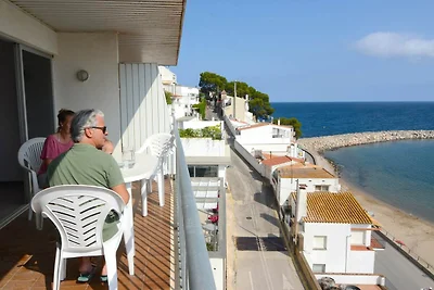 Appartement in Costa Brava bij Strand