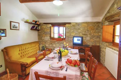 Allettante Agriturismo a Ortignano con...