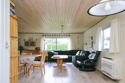 6 Personen Ferienhaus in Eskebjerg-By Traum