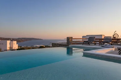 Kalafatis Unterkunft mit privatem Pool