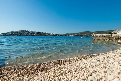Apartments Happy Holiday - One Bedroom Apartm...