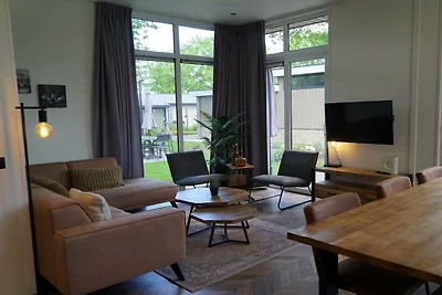 Ferienhaus in Kaatsheuvel mit Terrasse