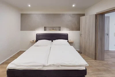 Ferienwohnung mit 2 Schlafzimmer