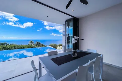 Villa a Bouillante con piscina a sfioro