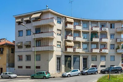 Wohnung in Torino mit Balkon und Parken