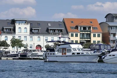 Ferienwohnung in Waren mit Schwimmbecken