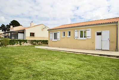 Wohnung in Brem-sur-Mer nahe Strände