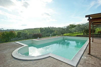 Bauernhaus, 19. Jahrh., mit Jacuzzi in Giano...