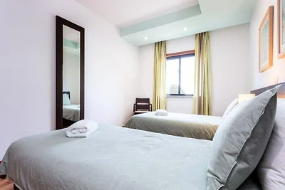 Wohnung in Luz mit Pools und Gärten