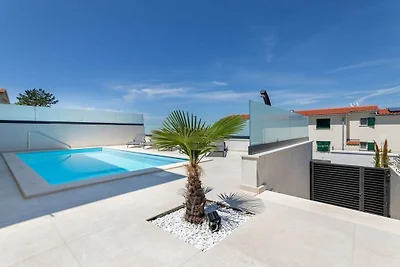 Villa Aria mit Pool