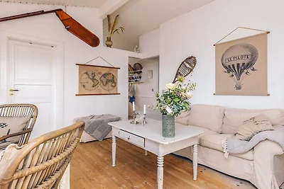 4 Sterne Ferienhaus in Karrebæksminde-By...