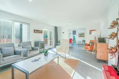 Charmante Villa in der Nähe von Meer und Wald