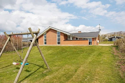 12 Personen Ferienhaus in Vestervig-By Traum